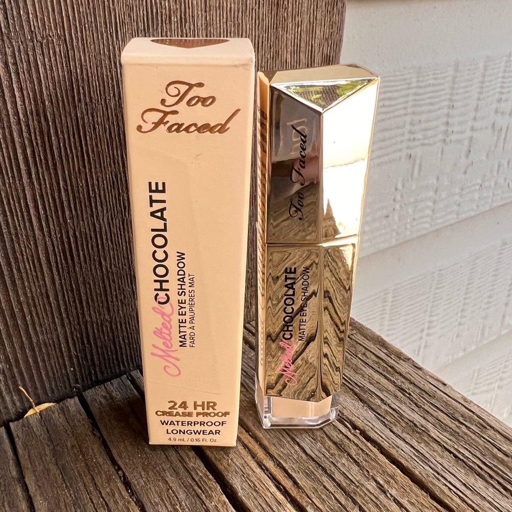 Too Faced Melted Chocolate Matte Eyeshadow